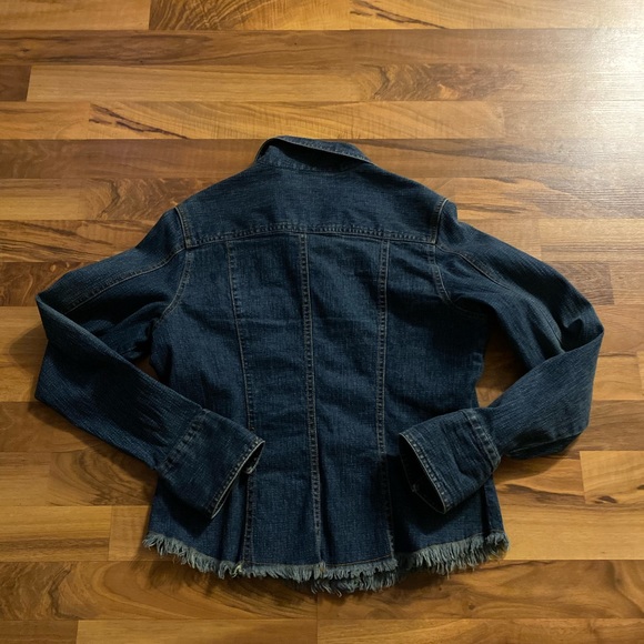 Baileys Point distressed jean jacket - Picture 5 of 7